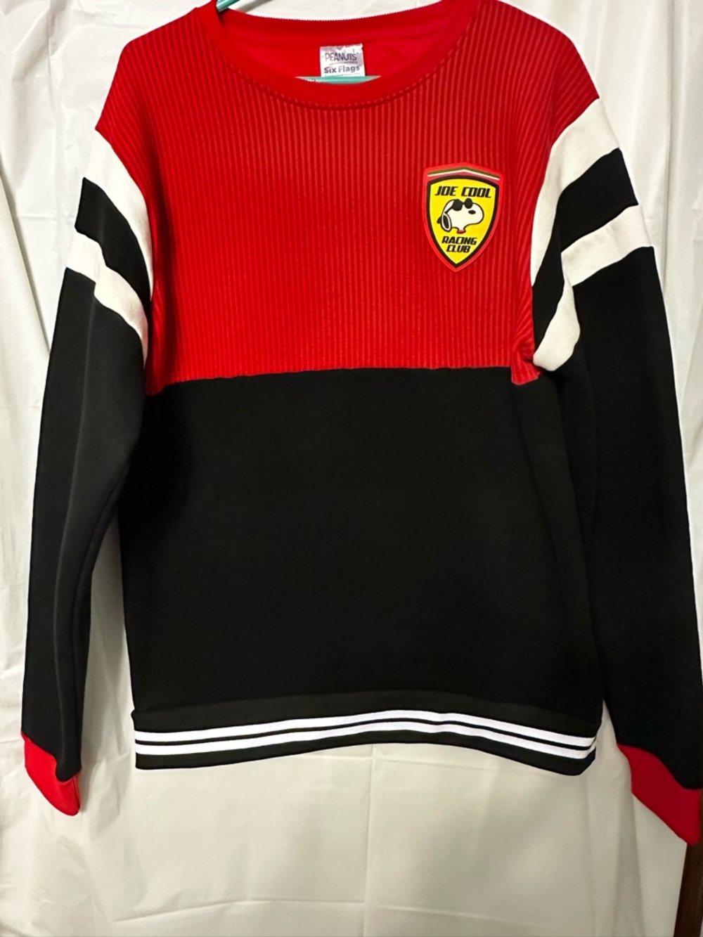 Peanuts Joe Cool Racing Club crewneck sweatshirt. Men’s size XL